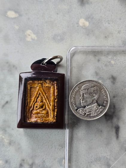 เหรียญเกจิดังน่าลุ้นและเก็บของคนแก่ไม่รู้จักรุ่นและราคา รูปที่ 8