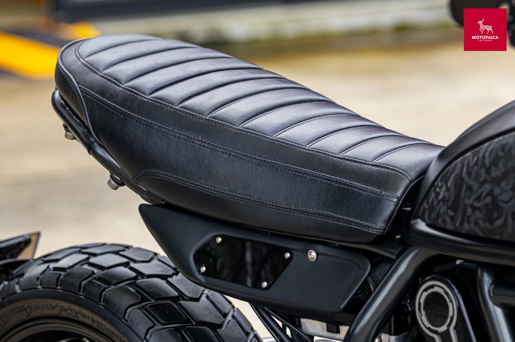 Ducati Scrambler IconDark ปี2021 มือเดียว วิ่ง8,000Km แต่งแสนกว่า รูปที่ 17