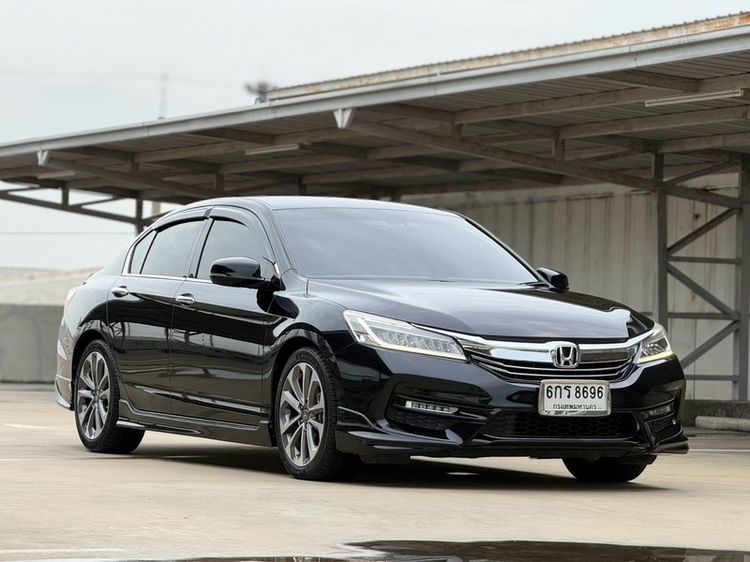 รถ Honda Accord 2.0 EL i-VTEC สี ดำ