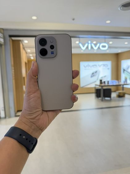 อื่นๆ 256 GB VIVO v70 ประกันศูนย์ รับเทิร์นเครื่องเก่าให้ราคาสูง