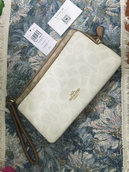 กระเป๋า coach