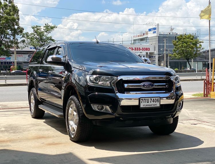 รถ Ford Ranger 2.2 Hi-Rider XLT สี ดำ
