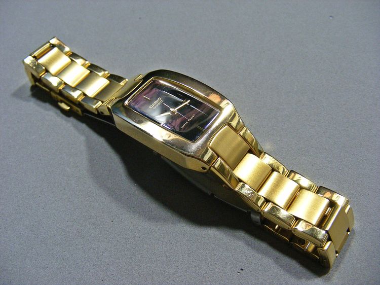 นาฬิกา CASIO สวยหรู ดูแพง เท่ห์ๆ