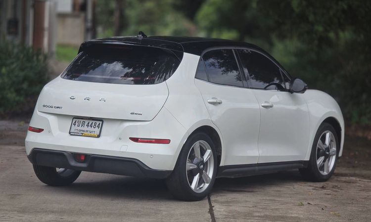 GWM ORA Good Cat 2023 400KM PRO Utility-car ไฟฟ้า ไม่ติดแก๊ส เกียร์อัตโนมัติ ขาว รูปที่ 4