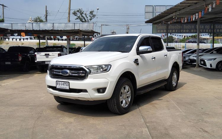 รถ Ford Ranger 2.2 Hi-Rider XLT สี ขาว