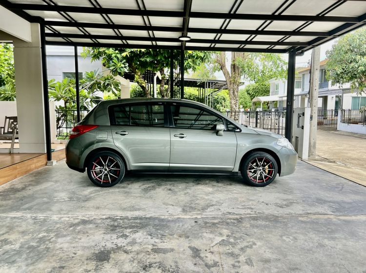 Nissan Tiida 2012 1.6 G Sedan เบนซิน ไม่ติดแก๊ส เกียร์อัตโนมัติ เทา รูปที่ 4