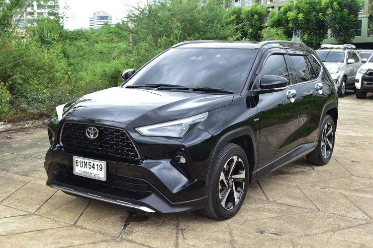 รถ Toyota Yaris Cross 1.5 HEV Premium สี ดำ