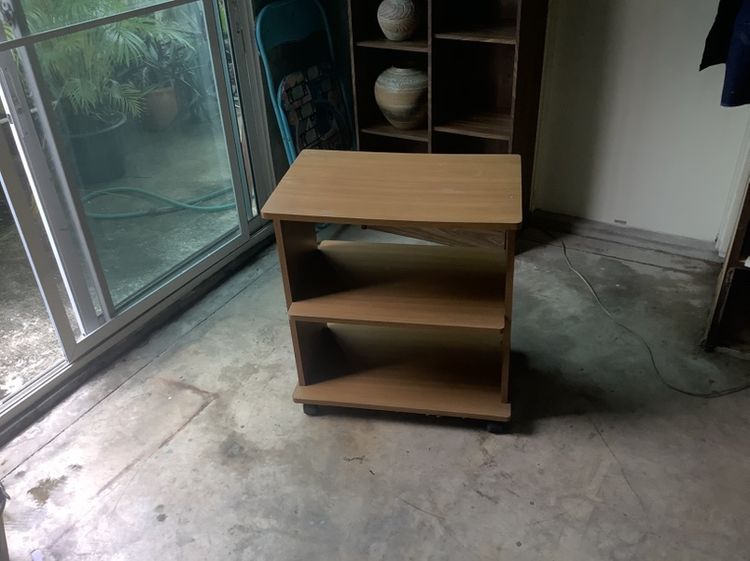 ชั้นวางของเลื่อนได้