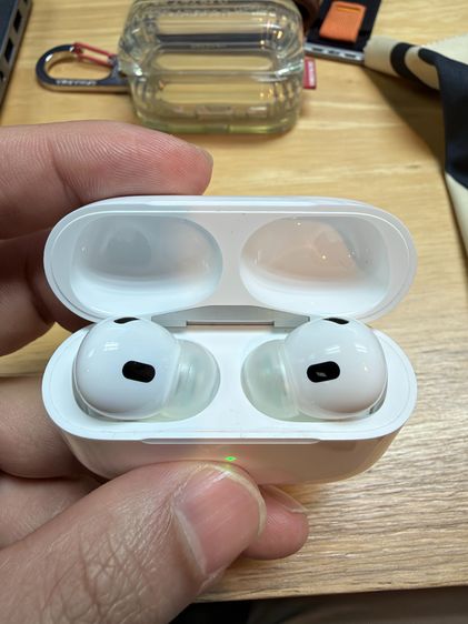 Apple AirPods Pro 2 (USB-C) ศูนย์ไทย สภาพสวย ครบกล่อง