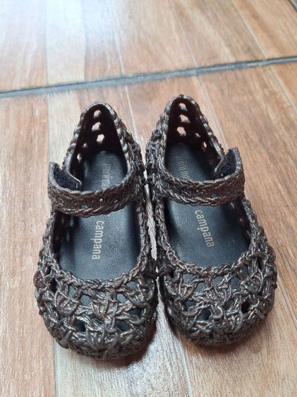 Melissa size.7US เท้าไม่เกิน13.5CM.