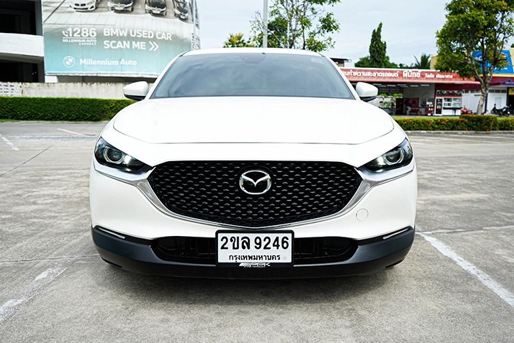Mazda CX-30 2022 2.0 C Utility-car เบนซิน เกียร์อัตโนมัติ ขาว รูปที่ 2