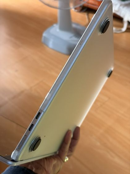 MacBook Air 13" ชิป Apple M4 สภาพใหม่มากๆๆๆ