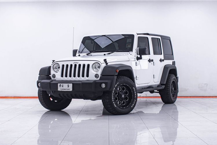 Jeep Wrangler 2015 2.8 CRD 4WD Utility-car ดีเซล ไม่ติดแก๊ส เกียร์อัตโนมัติ ขาว