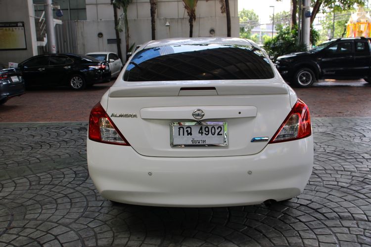 Nissan Almera 2012 1.2 ES Sedan เบนซิน ไม่ติดแก๊ส เกียร์อัตโนมัติ ขาว รูปที่ 4
