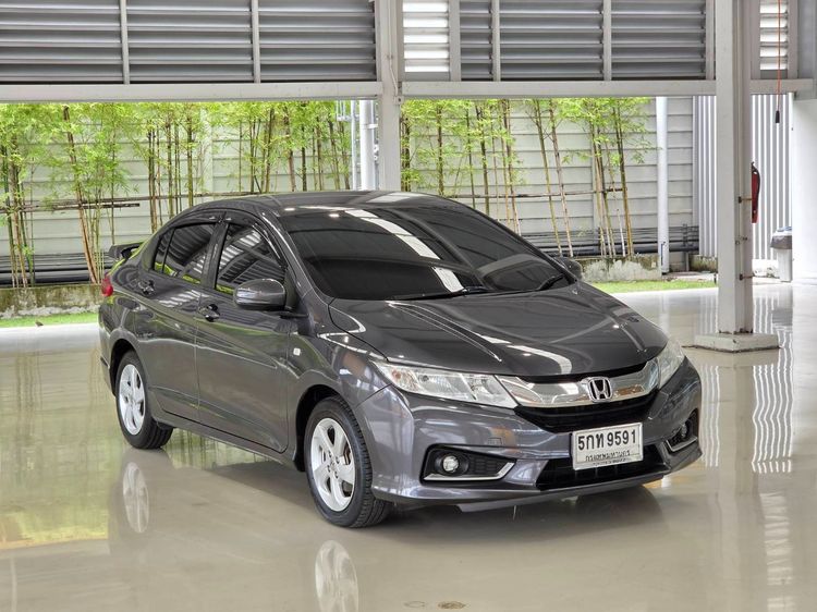 รถ Honda City 1.5 V สี เทา