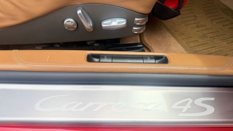 Porsche Carrera 2006 รุ่นย่อยอื่นๆ Sedan เบนซิน ไม่ติดแก๊ส เกียร์อัตโนมัติ แดง รูปที่ 3