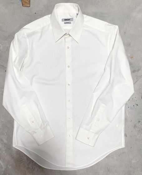 เสื้อเชิ้ตสีขาวDKNY
