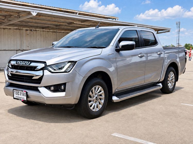 2021 Isuzu D-MAX 1.9 L DA cab4 ดีเซล เกียร์ธรรมดา