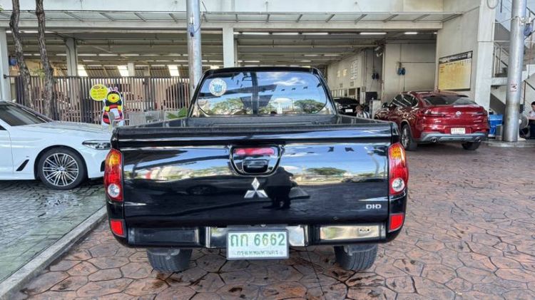 Mitsubishi Triton 2009 2.5 GLX Plus Pickup ดีเซล ไม่ติดแก๊ส เกียร์ธรรมดา ดำ รูปที่ 4