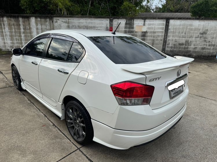 Honda City 2011 1.5 Sv i-VTEC Sedan เบนซิน เกียร์อัตโนมัติ ขาว รูปที่ 4
