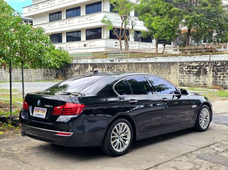 BMW Series 5 2015 525d Sedan ดีเซล ไม่ติดแก๊ส เกียร์อัตโนมัติ ดำ รูปที่ 2