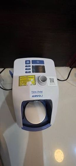 ขายเครื่อง High Flow Airvo 2 พร้อมแบตตารี่ และชั้นวางมีล้อ สภาพสมบูรณ์ ใหม่เอี่ยม ติดต่อ เอ 089-8121489 รูปที่ 2