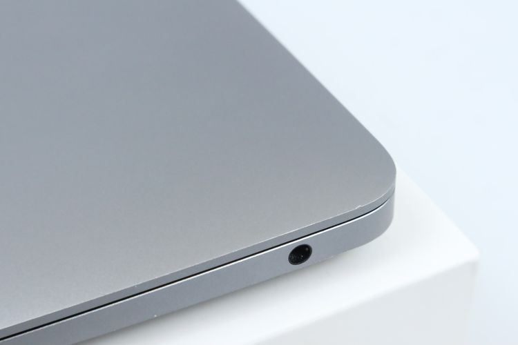 MacBook Air M1 13" 8.256GB รูปที่ 16