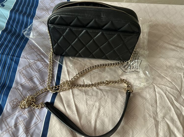 [ส่งฟรี] Kate Spade New York Carey Mini Camera Bag 🖤แท้ | หนัง Quilted Leather | สภาพ 95%+ รูปที่ 2