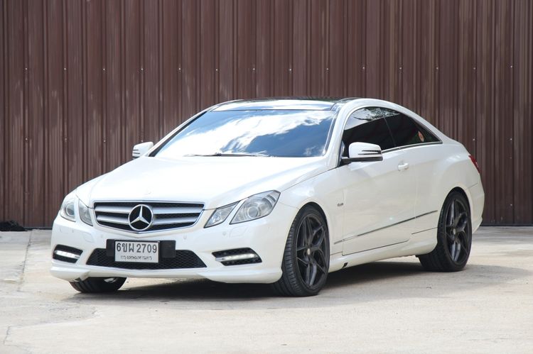 รถ Mercedes-Benz E-Class E250 CGI AMG สี ขาว