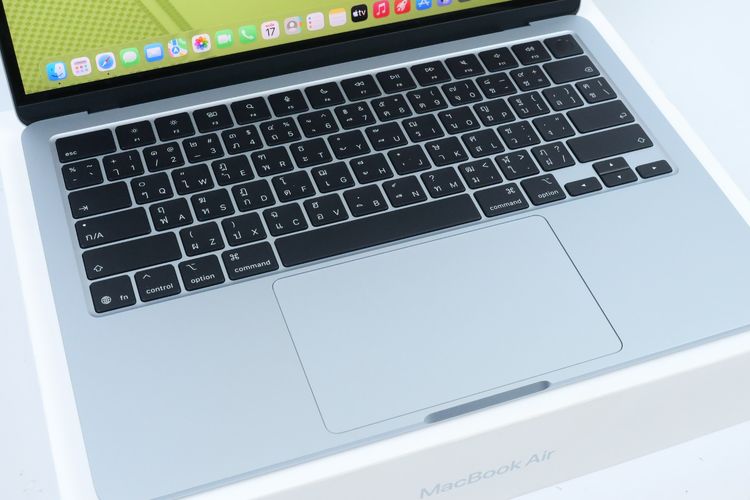 MacBook Air M5 13" 16.512GB  ประกัน 09.27 รูปที่ 3