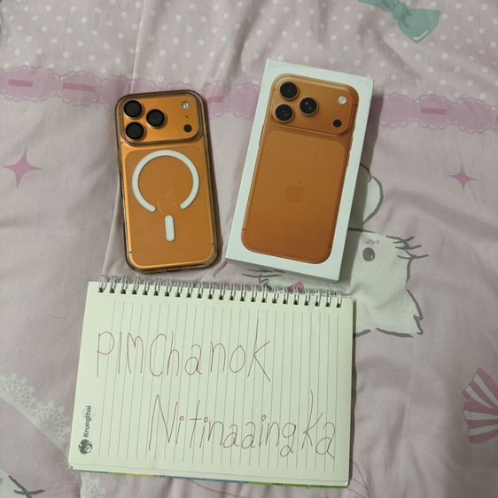 แบต 100% iPhone 17 pro 256 gb สายชาจไม่เคยใช้ อุปกรณ์ครบกล่อง ประกันเหลือถึงเมษายน 2570 ศูนย์ไทย สีส้ม