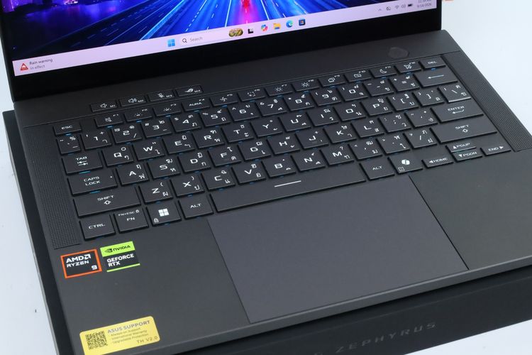 ASUS ROG ZEPHYRUS G14 GA403UH-QS036WA Ryzen 9 270.RTX5050 RAM32.1TB รูปที่ 3