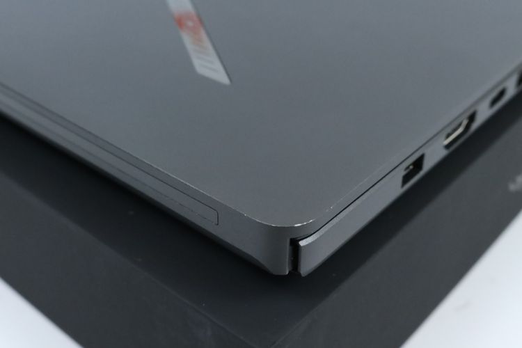 ASUS ROG ZEPHYRUS G14 GA403UH-QS036WA Ryzen 9 270.RTX5050 RAM32.1TB รูปที่ 13