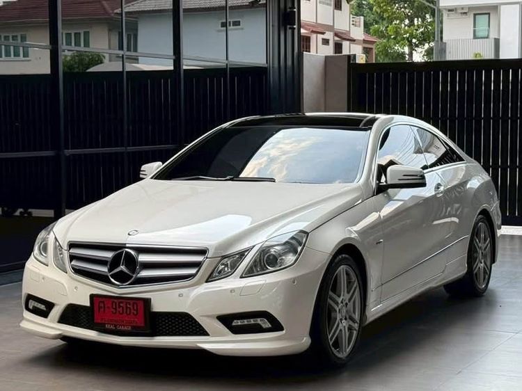 รถ Mercedes-Benz E-Class E250 AMG สี ขาว