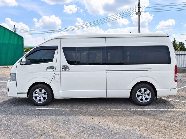 Toyota Commuter 2011 2.5 Van ดีเซล เกียร์ธรรมดา ขาว รูปที่ 3
