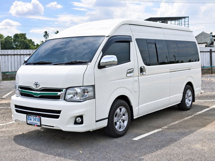 2011 Toyota 2.5 Commuter