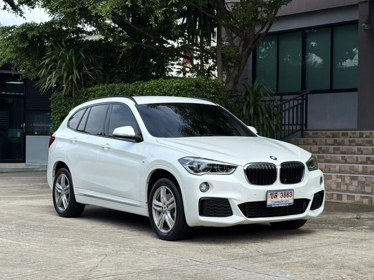 รถ BMW X1 2.0 sDrive20d M Sport สี ขาว