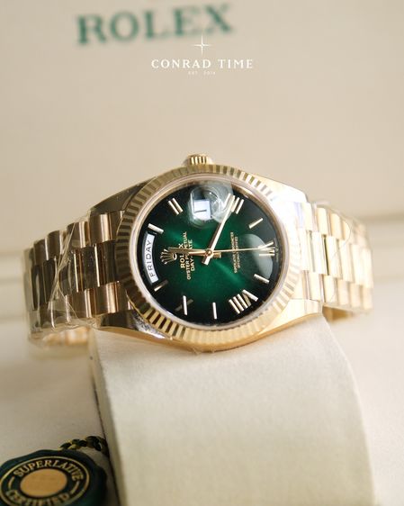 New Rolex Day-Date 228238 Green Ombré Dial President 2026 40mm. Fullset 