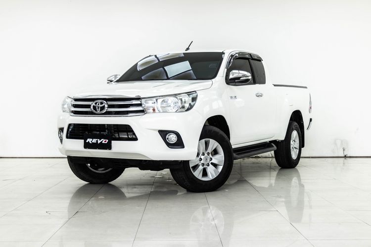 Toyota Hilux Revo 2017 2.4 E Prerunner Pickup ดีเซล ไม่ติดแก๊ส เกียร์ธรรมดา ขาว