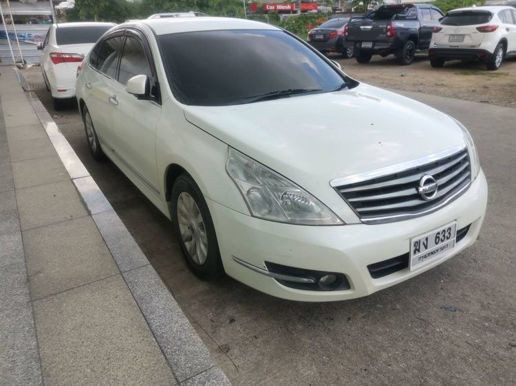 รถ Nissan Teana 2.0 200 XL Sport สี ขาว