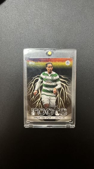 การ์ดบอล Topps Legend Virgil Van Dijk from Celtic
