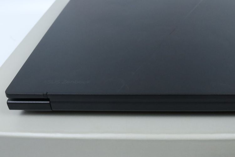 ASUS ZENBOOK 14 Ryzen AI 7 350 RAM32.1TB รูปที่ 9