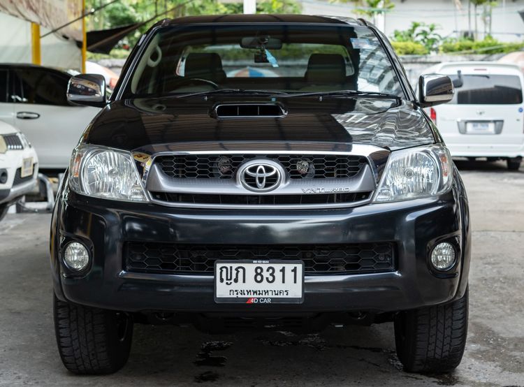 รถ Toyota Hilux Vigo 3.0 G 4WD สี ดำ