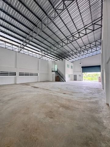 โกดังพร้อมออฟฟิศ 2 ชั้น   2 ห้องทำงาน ห้องน้ำ 2 ห้อง   ต.บางเพรียง อ.บางบ่อ จ.สมุทรปราการ (RK1157)