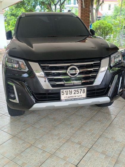 รถ Nissan Terra 2.3 VL 4WD สี ดำ