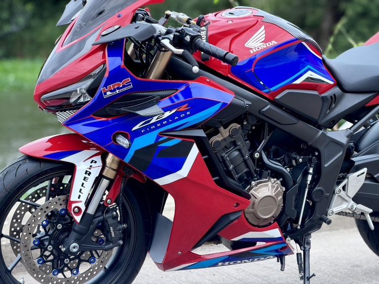 cbr650r ปี 22 รูปที่ 7