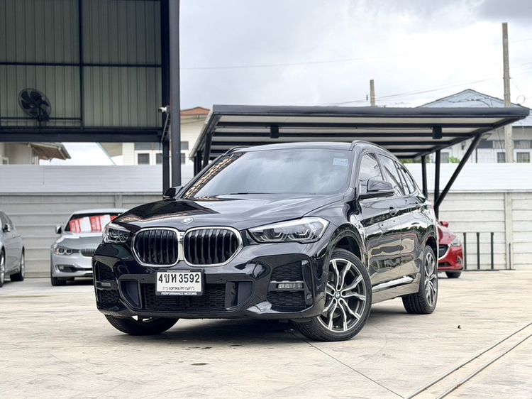 BMW X1 2023 2.0 sDrive20d M Sport Sedan ดีเซล ไม่ติดแก๊ส เกียร์อัตโนมัติ ดำ