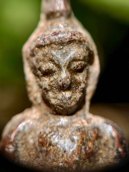 พระท่ากระดาน เกศตรง กรุศรีสวัสดิ์ กาญจนบุรี เนื้อตระกั่วสนิมแดง รูปที่ 2