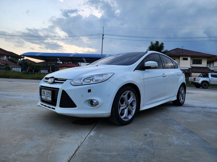 Ford Focus 2013 2.0 Sport Plus Sedan เบนซิน ไม่ติดแก๊ส เกียร์อัตโนมัติ ขาว รูปที่ 2