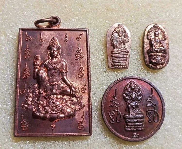 องค์พ่อจตุคามรามเทพ นราธิวาส บูชายกชุด รับประกันพระเเท้
